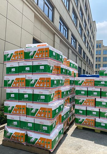 Messing-Steckdosenfassung Maßgeschneidertes Paket für den Kunden
